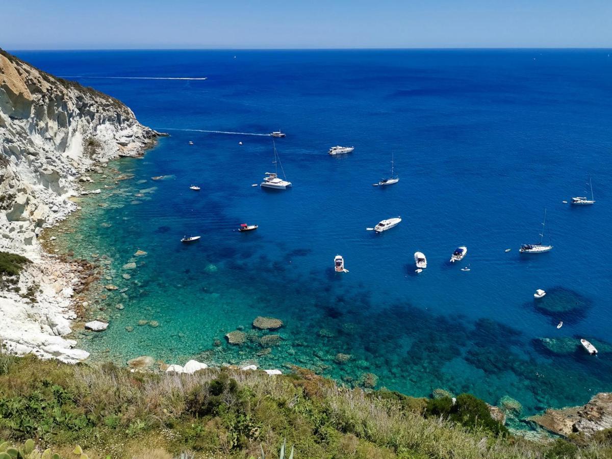 Villa La Casa Del Capitano Ponza Exterior foto